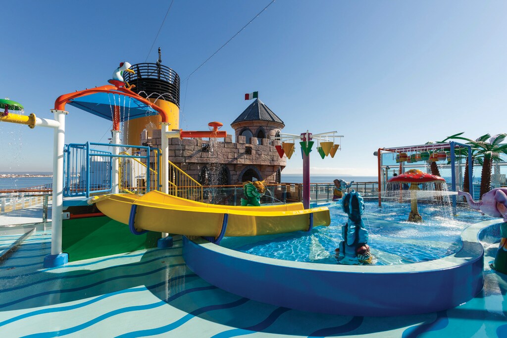 Il toboga a bordo delle navi Costa Crociere 2