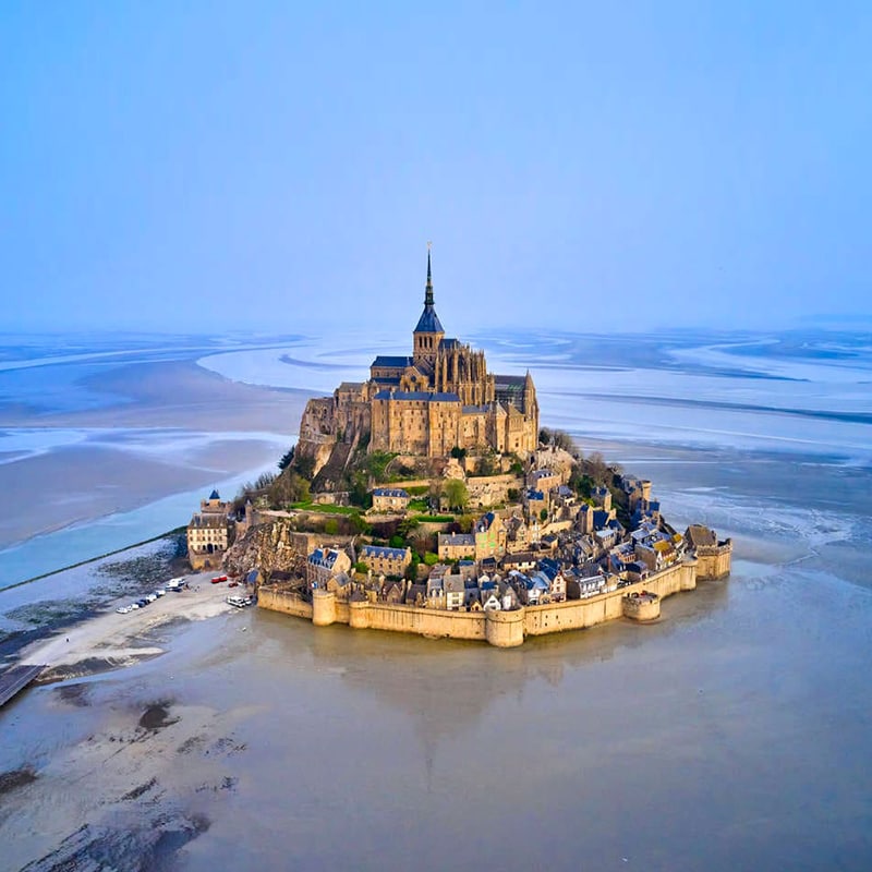  Costa Diadema: routes, photos, cabins and decks 